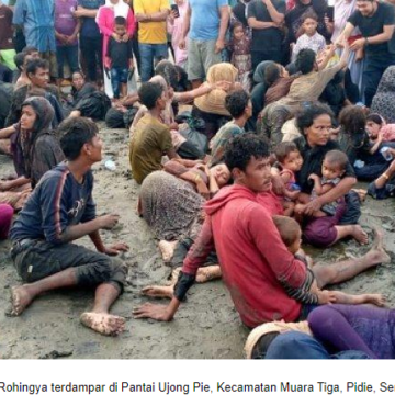 Ratusan imigran Rohingya terdampar di Pantai Ujong Pie
